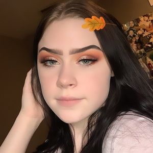 Meet your Posher, Paige